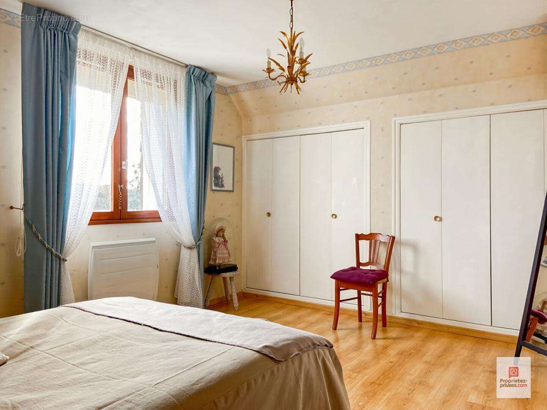 Maison à SABLE-SUR-SARTHE