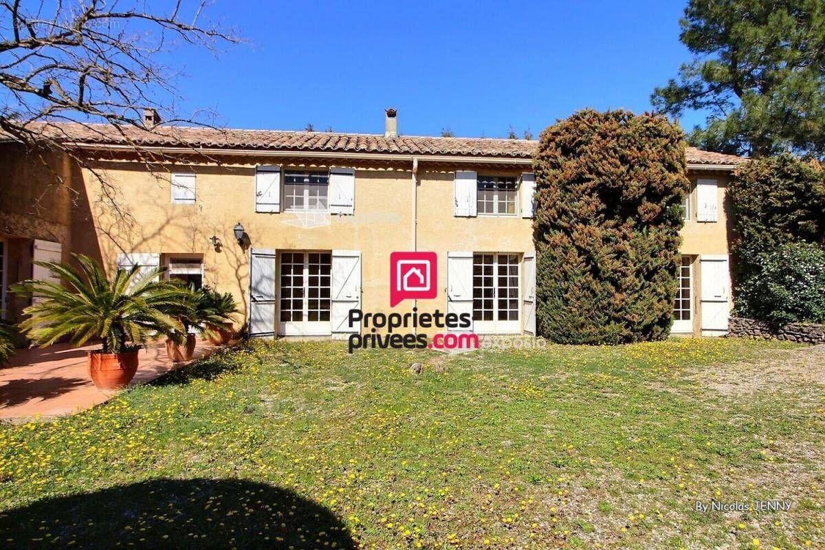 Maison à BOLLENE