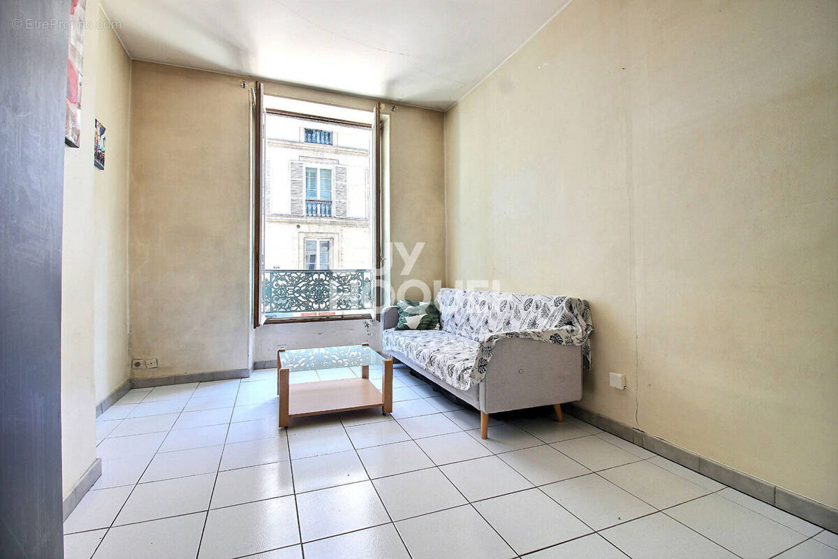 Appartement à PARIS-9E