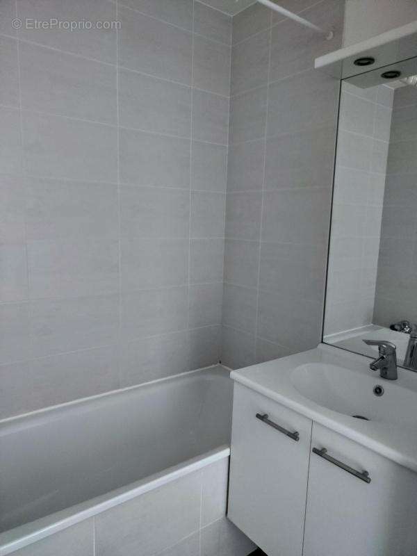 Appartement à LYON-8E
