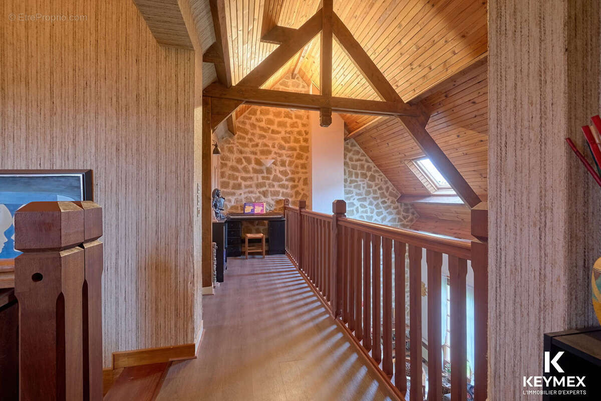 Maison à ENNERY