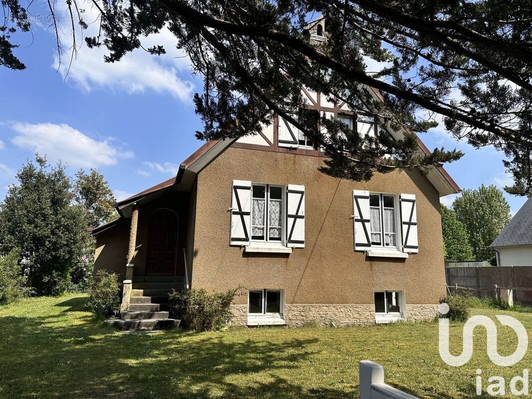 Photo 1 - Maison à AGON-COUTAINVILLE