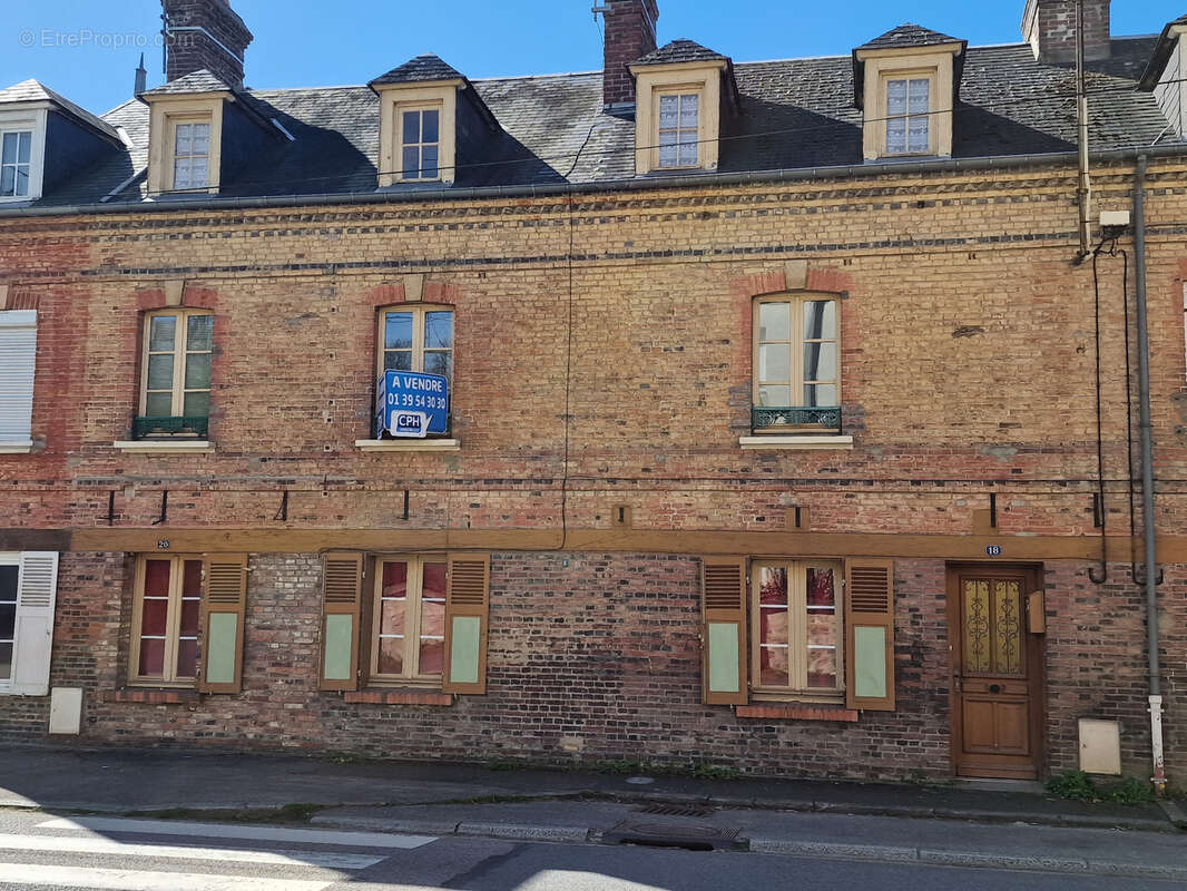 Maison à VIMOUTIERS