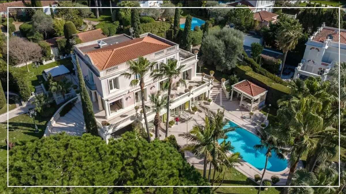 Maison à ANTIBES