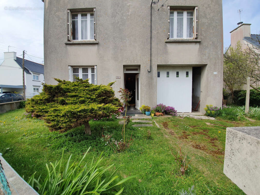 Maison à GUILVINEC