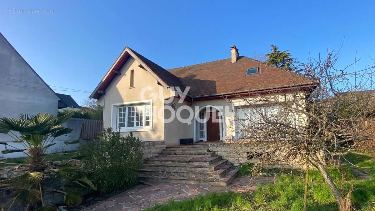 Maison à LIMAY