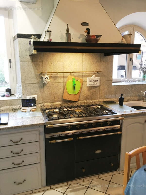 Maison à FONTAINEBLEAU