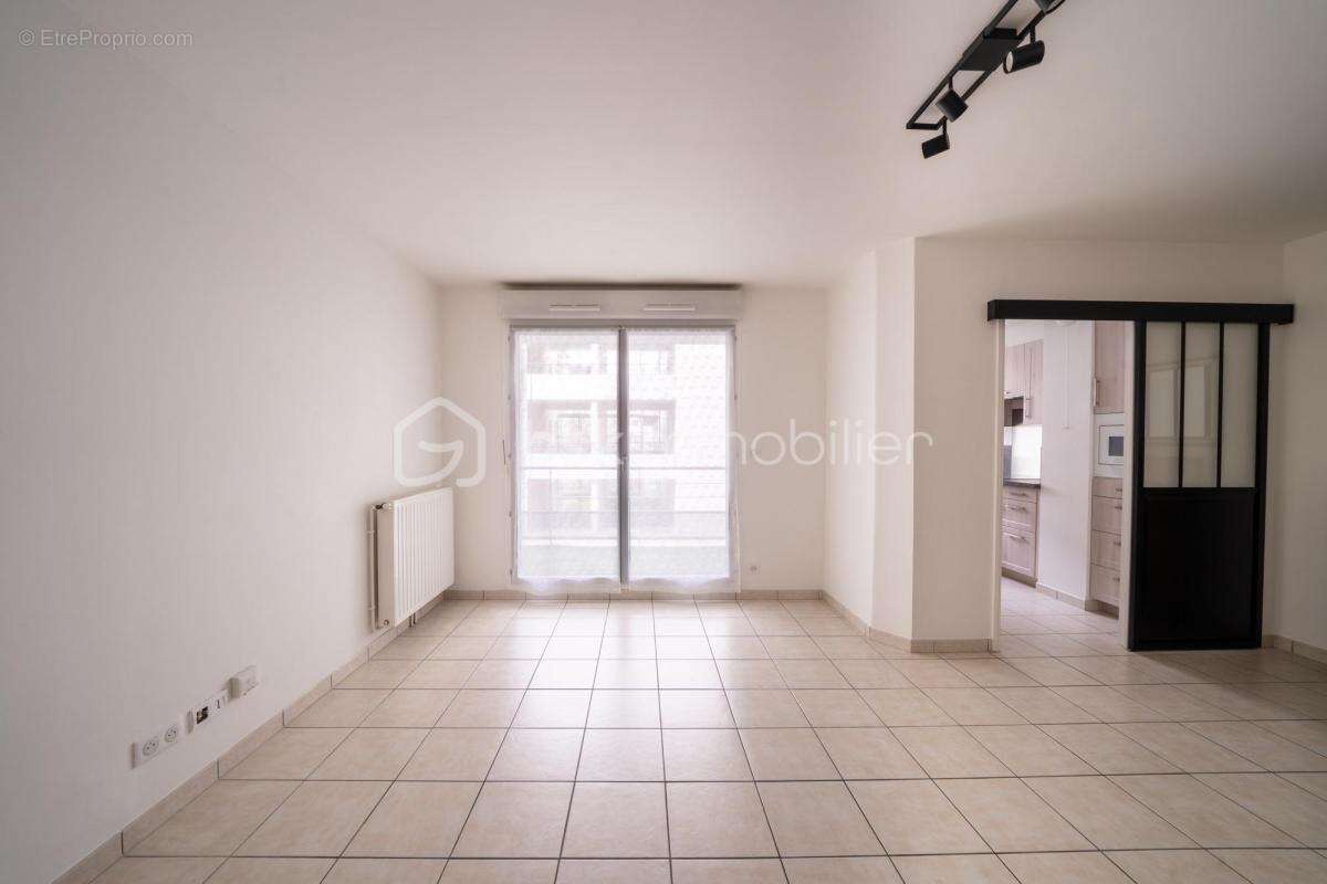 Appartement à LA RICHE