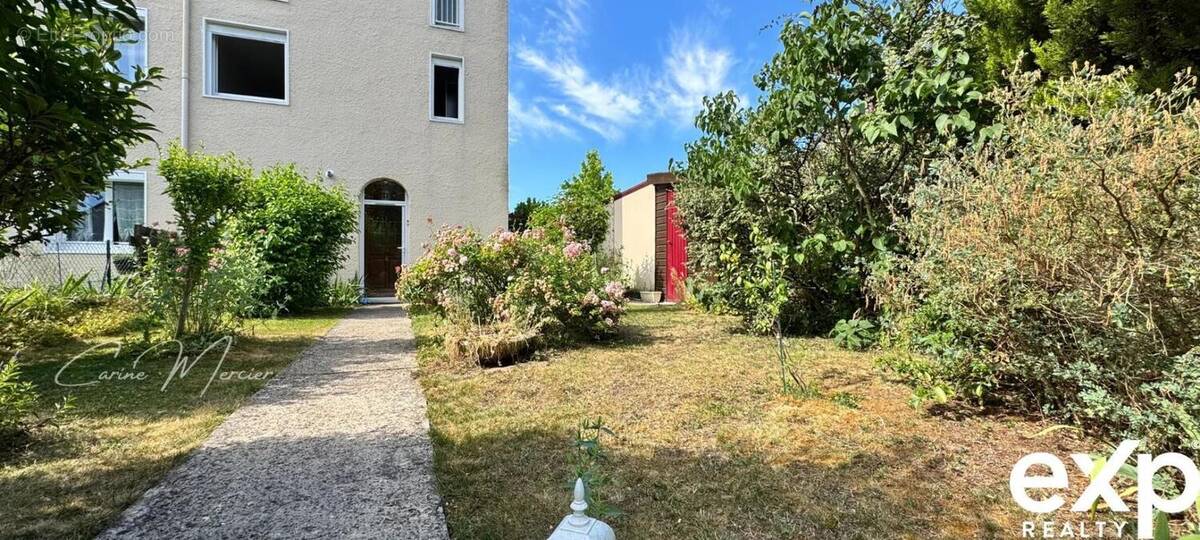 Maison à MONTIGNY-LE-BRETONNEUX