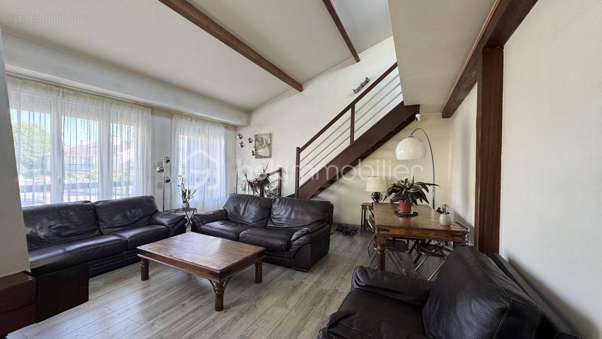 Maison à ECQUEVILLY