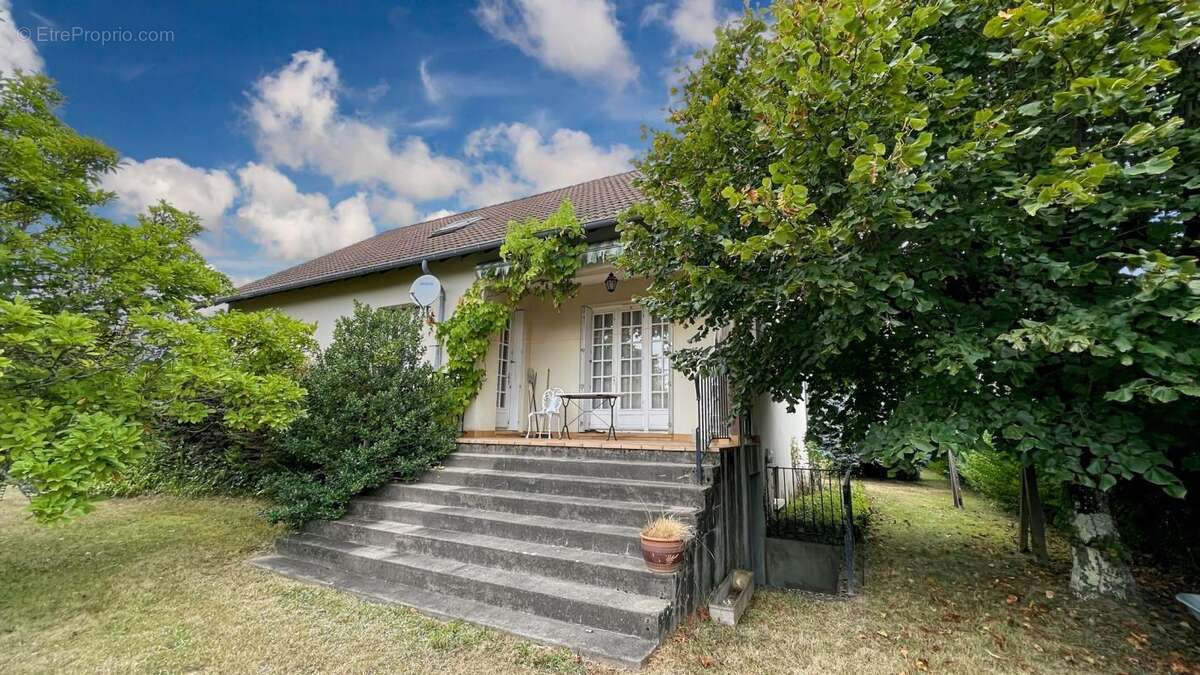Maison à LAURIERE