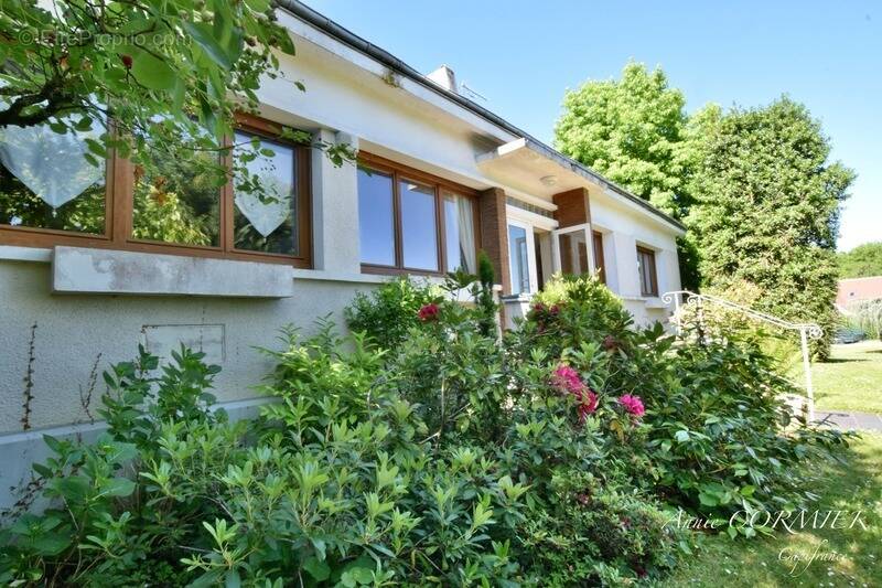 Maison à LORRIS