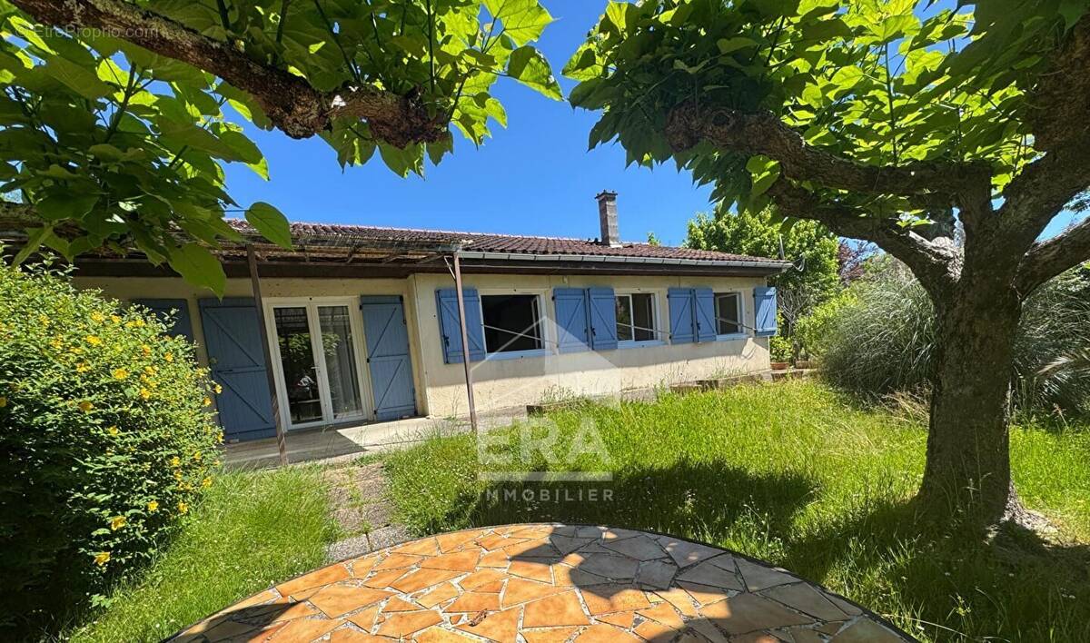 Maison à MONTPON-MENESTEROL