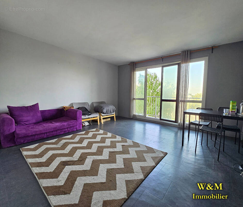 Appartement à RIS-ORANGIS