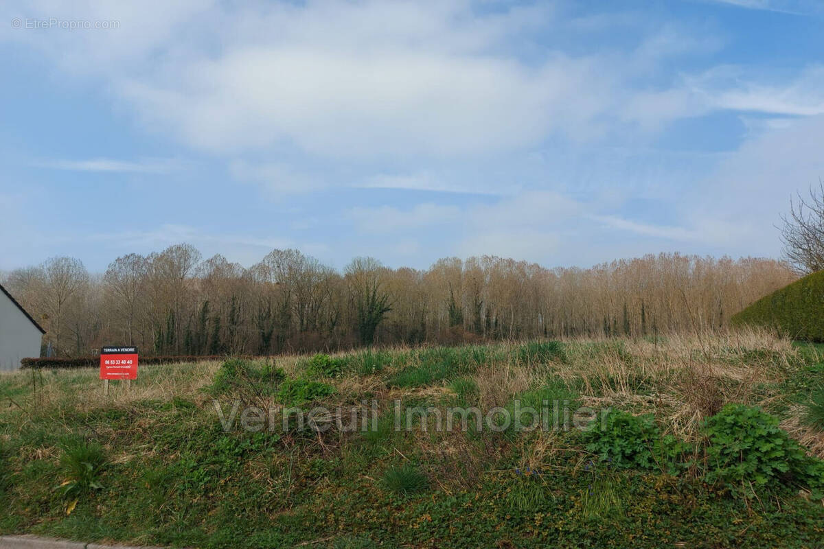 Terrain à PONCHON