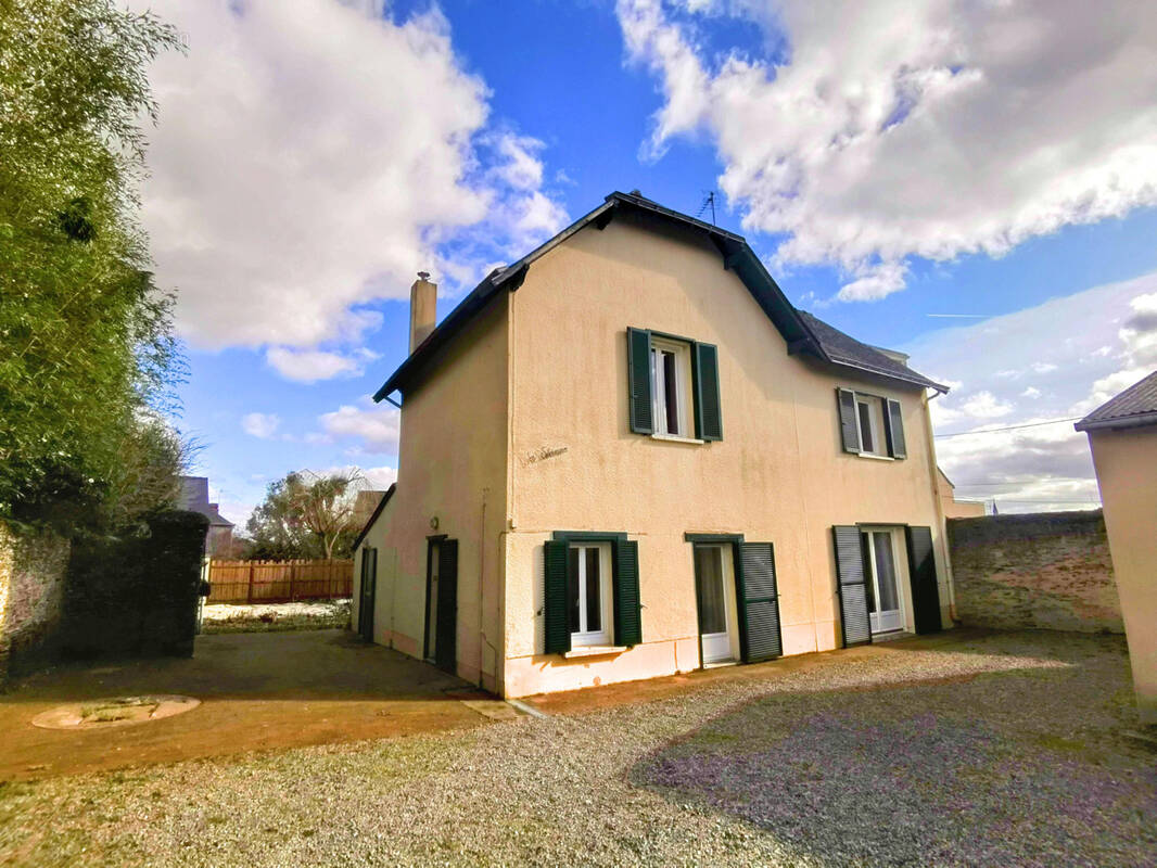Maison à SEGRE
