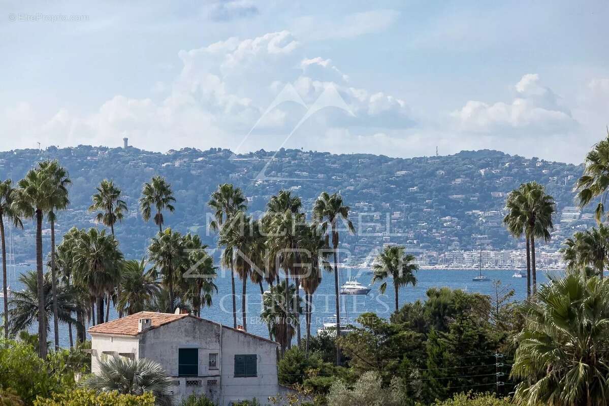 Maison à ANTIBES