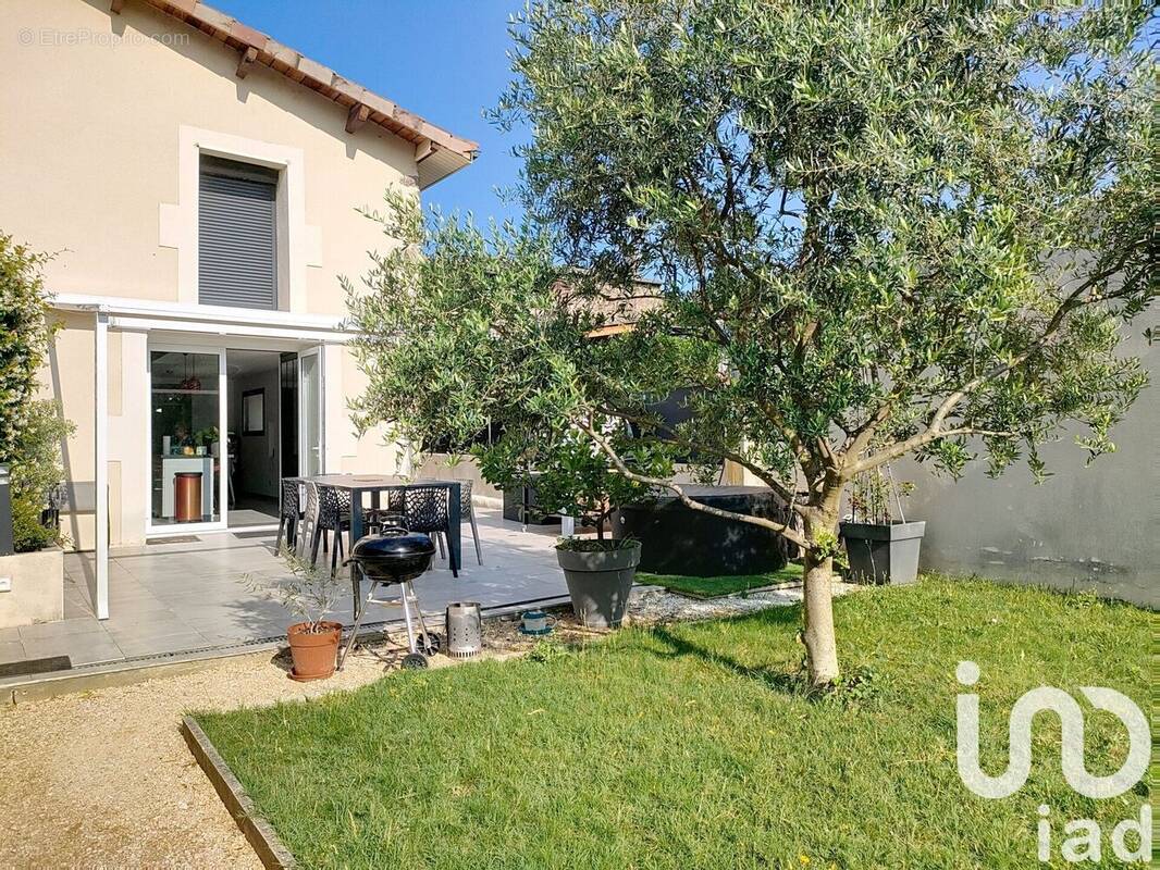 Photo 1 - Maison à MAUVES