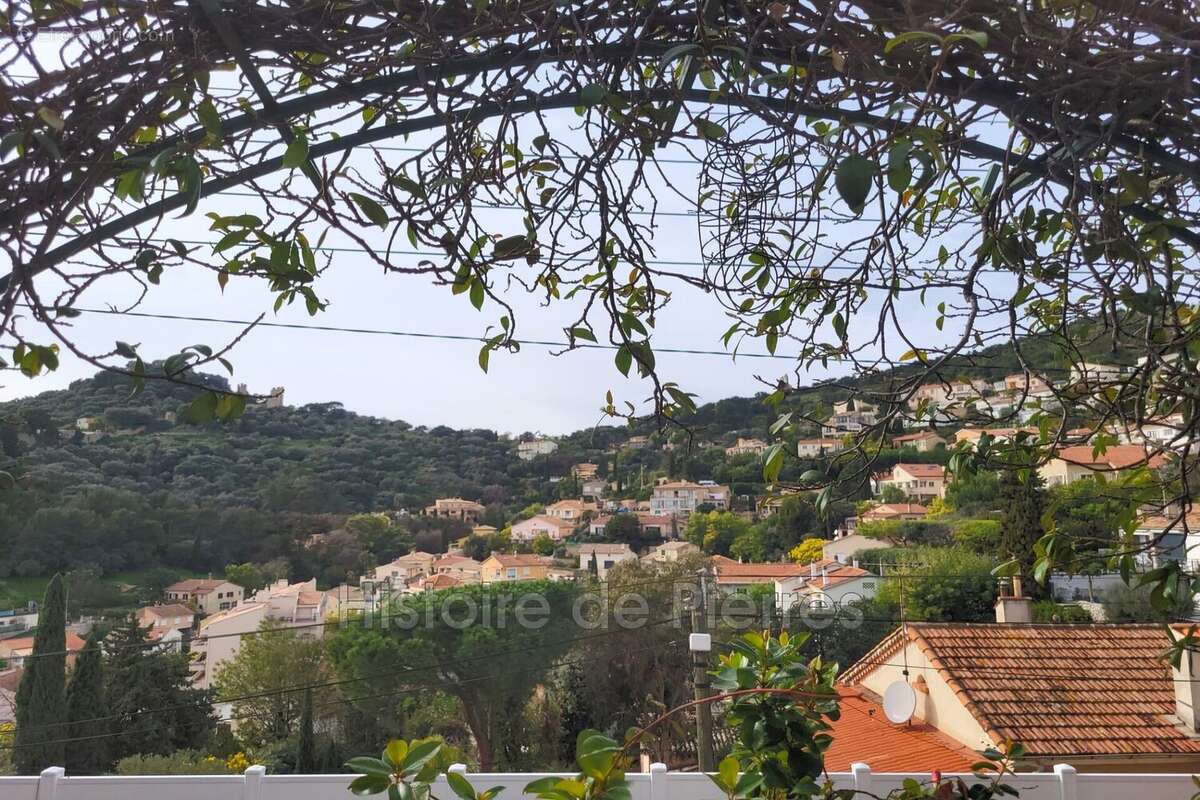 Maison à HYERES