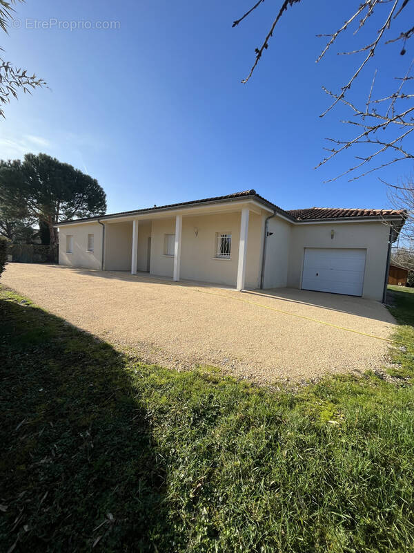 Maison à LEDAT