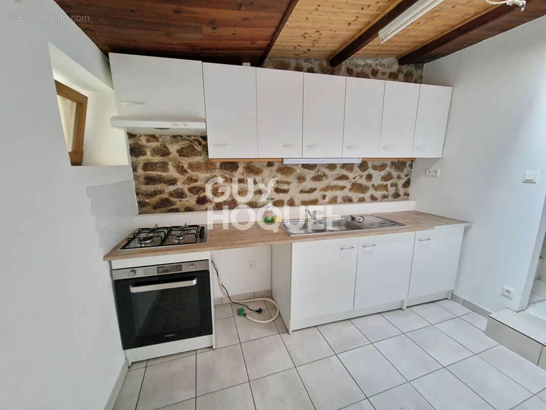 Maison à GLUN