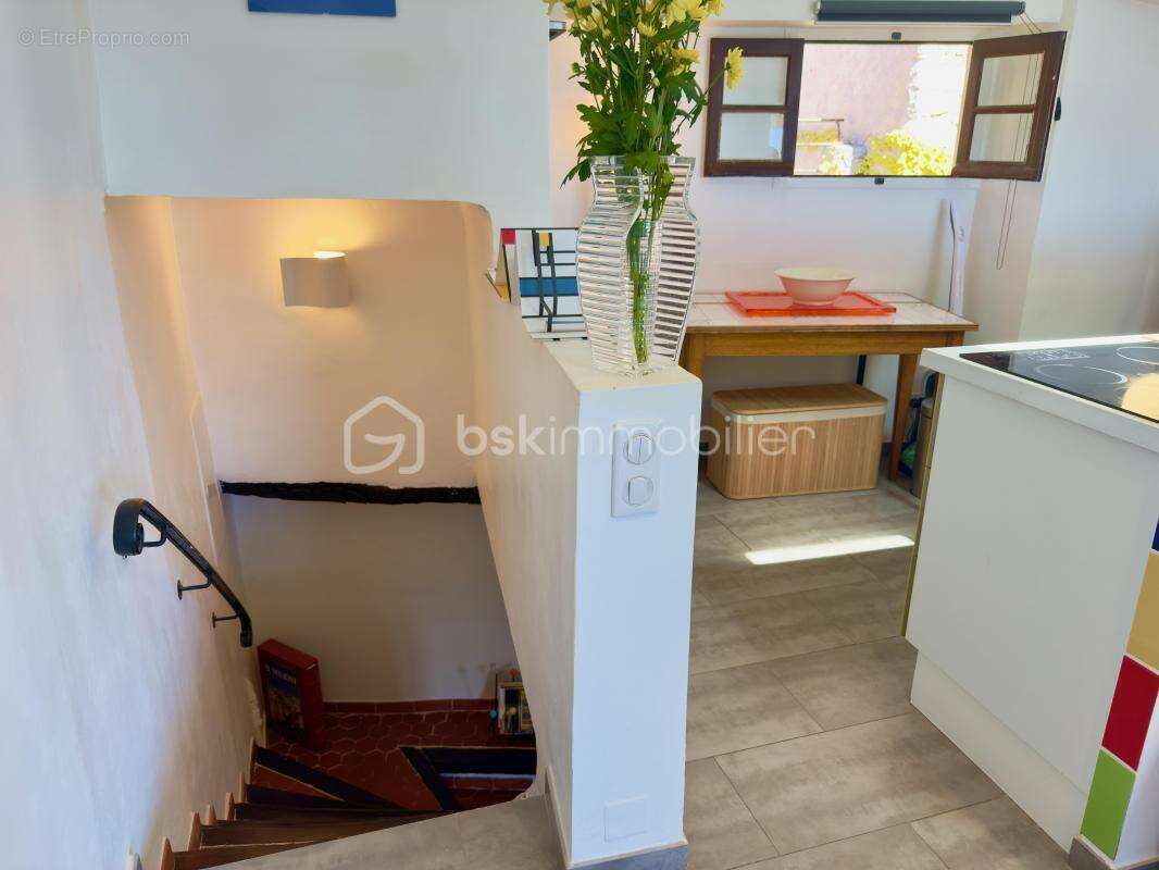 Appartement à SAINT-CEZAIRE-SUR-SIAGNE