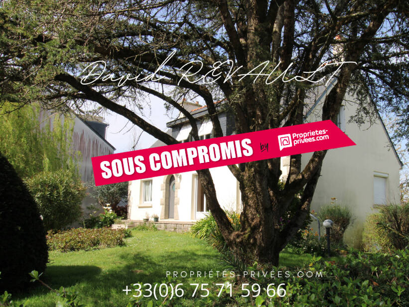 Maison à LA TRINITE-SURZUR