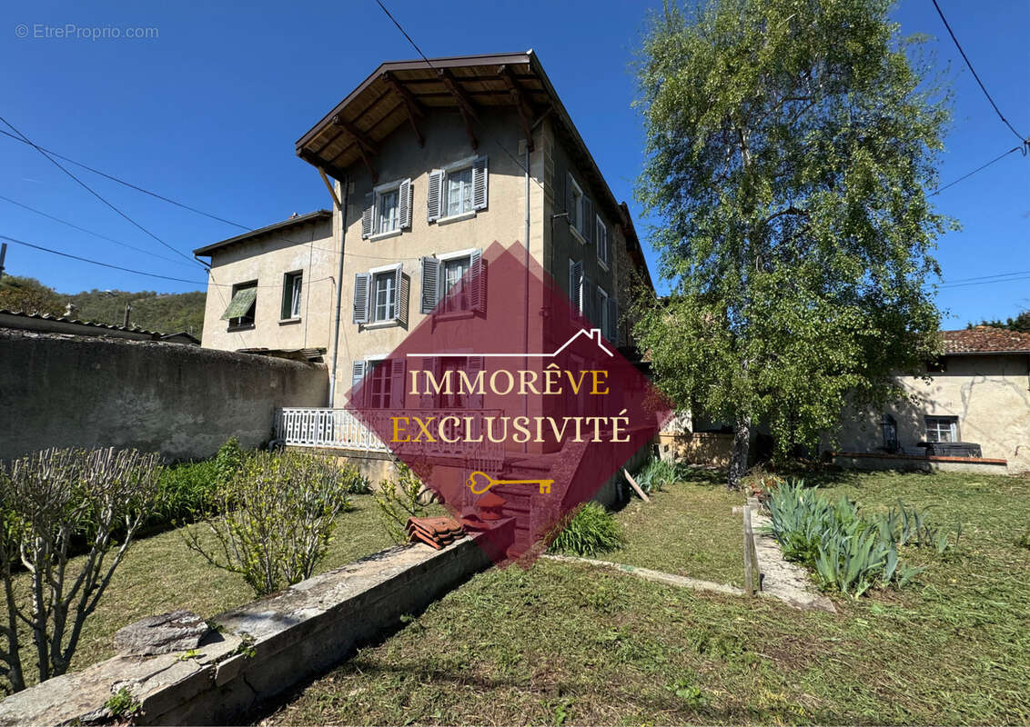 Maison à CHAVANAY