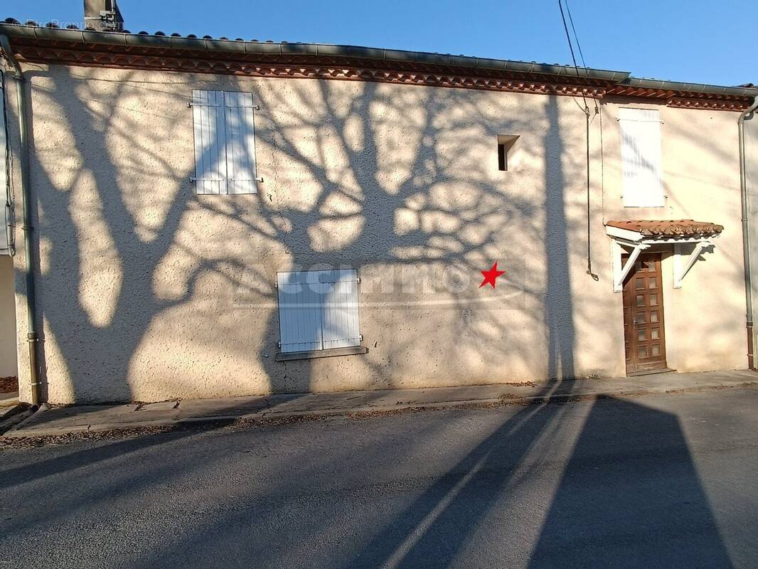 Maison à LABRUGUIERE