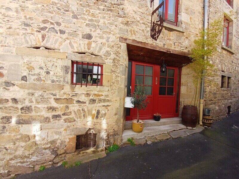 Photo 1 - Maison à BILLOM