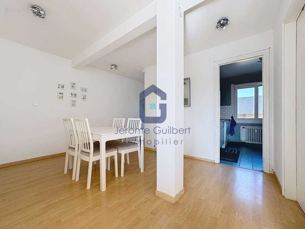 Appartement à LA MADELEINE