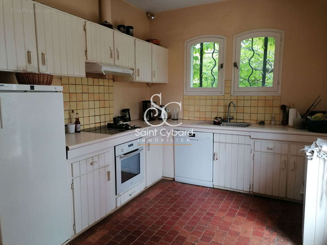 Maison à PUYMOYEN