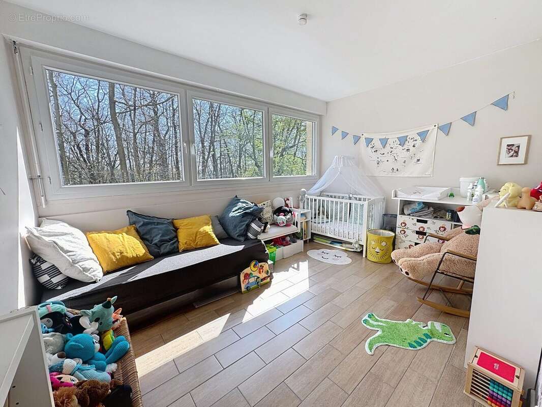 Appartement à VAUCRESSON
