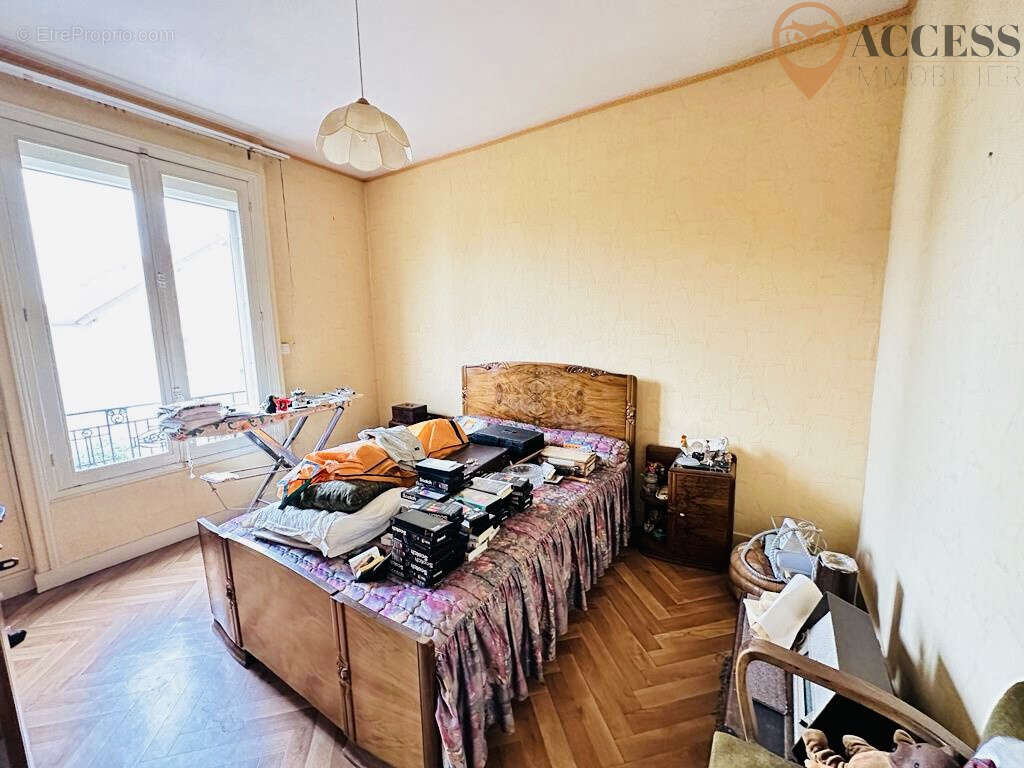 Maison à BEAUCHAMP