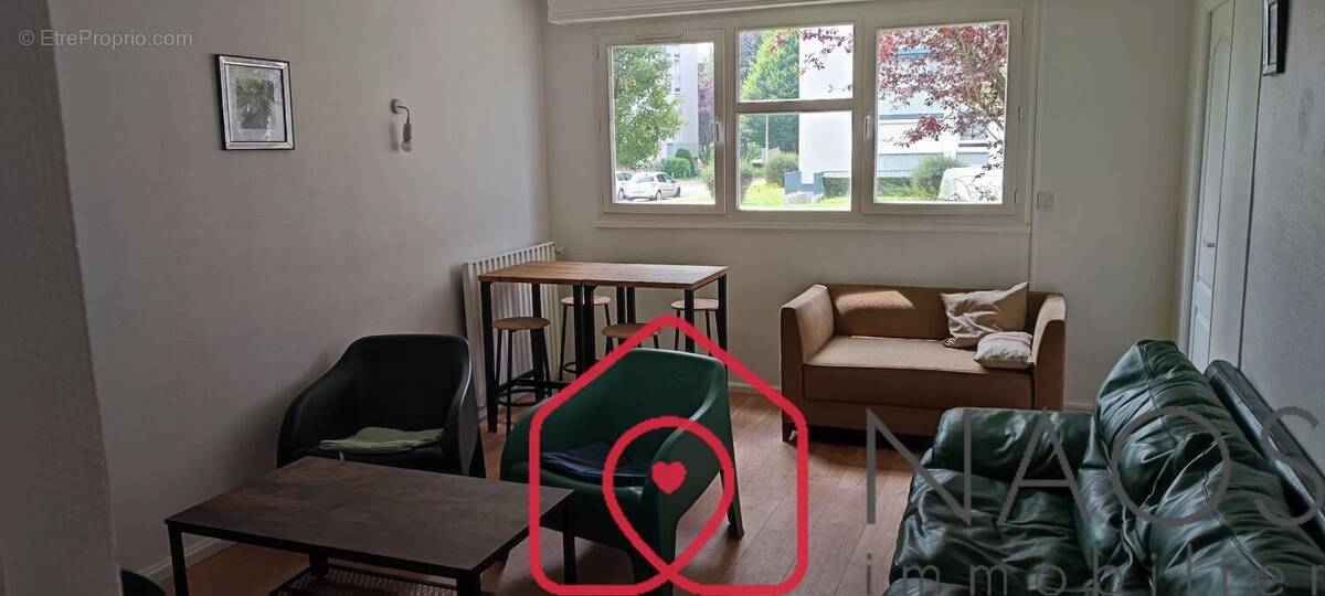 Appartement à MONT-SAINT-AIGNAN