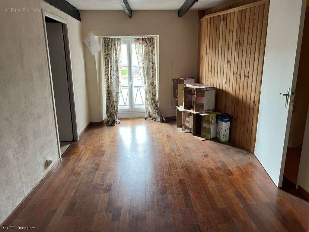 Maison à CIVRAY