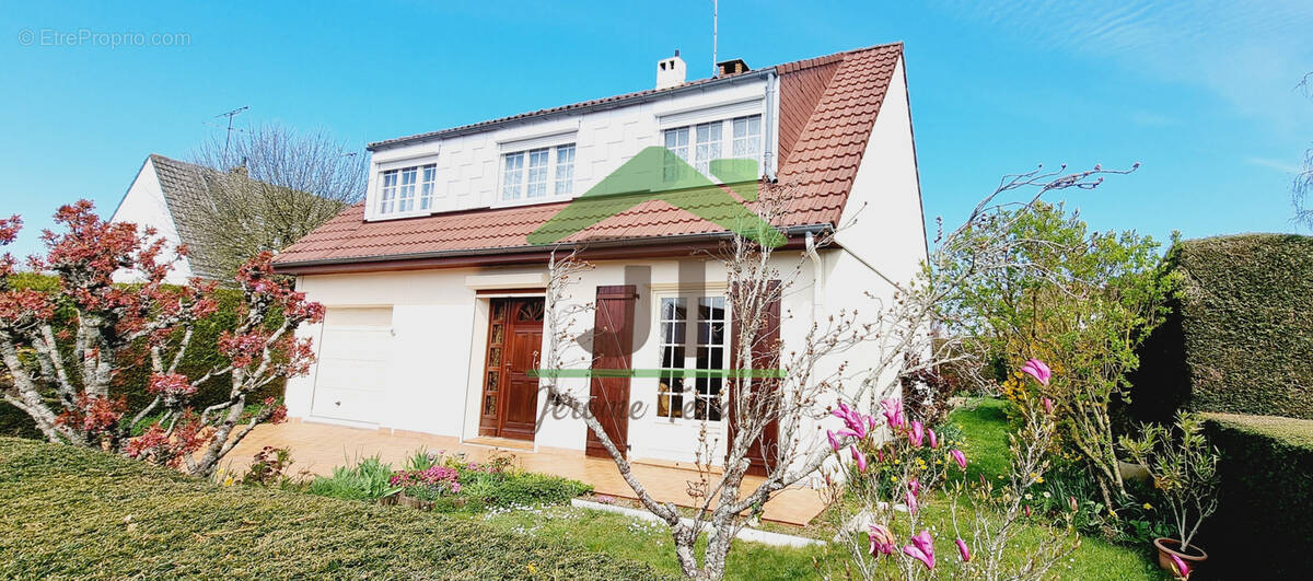 Maison à CHATEAUDUN