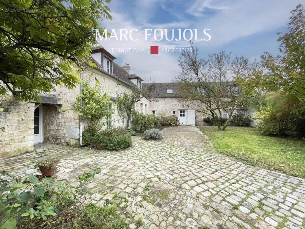 Maison à SENLIS