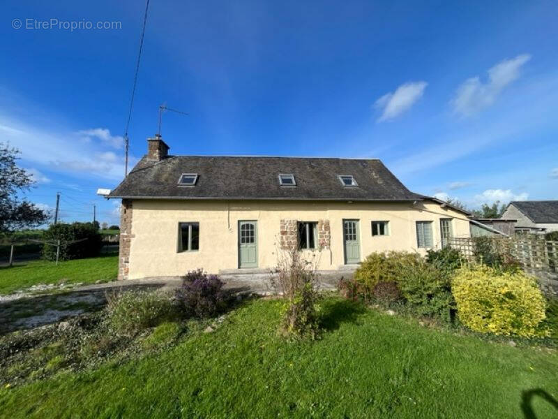Maison à MORTAIN