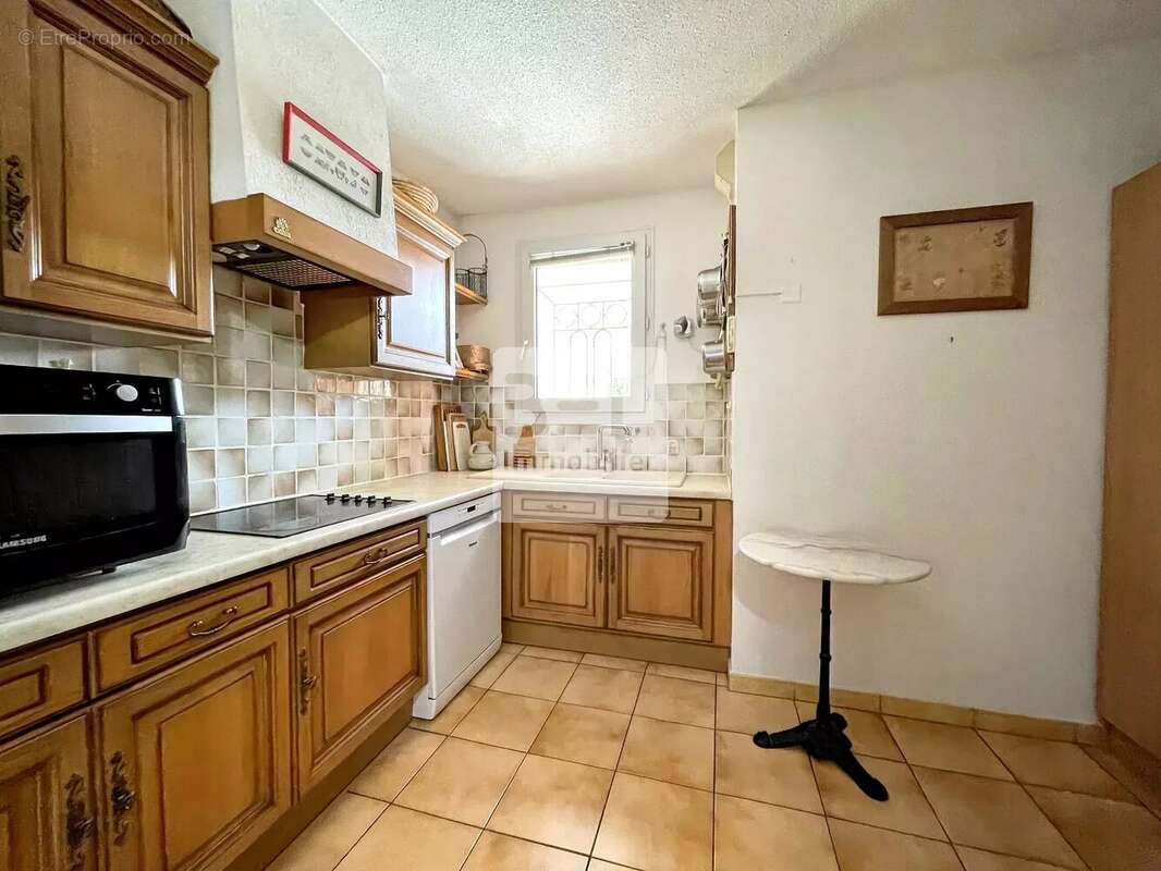 Appartement à PIERRELATTE