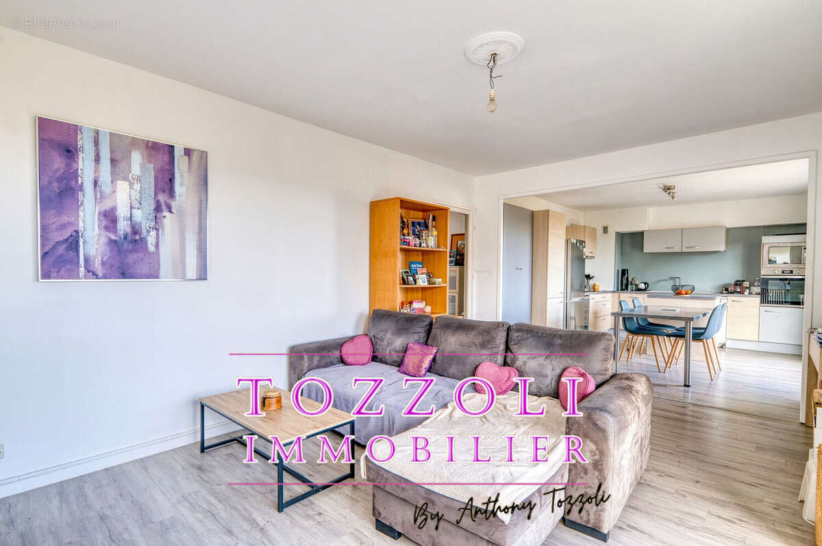 Appartement à SAINT-QUENTIN-FALLAVIER