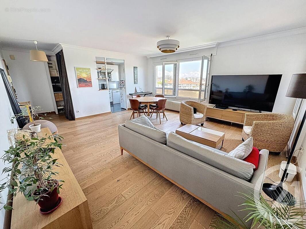 Appartement à LYON-7E