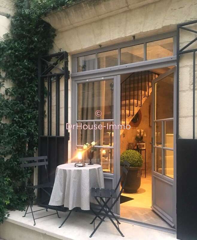 Maison à UZES