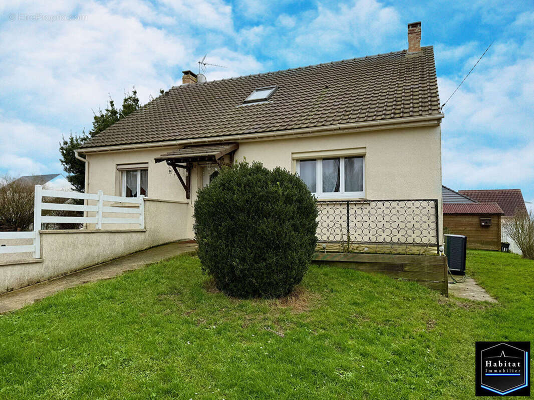Maison à NANTEUIL-LE-HAUDOUIN