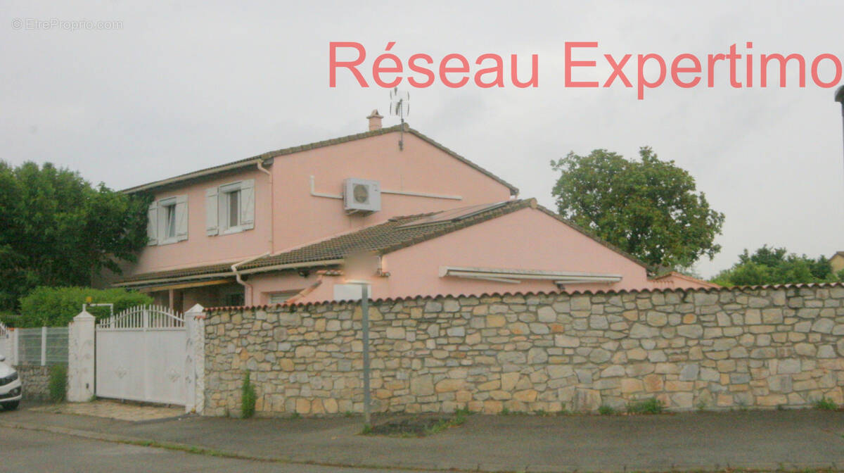 Maison à AUBORD