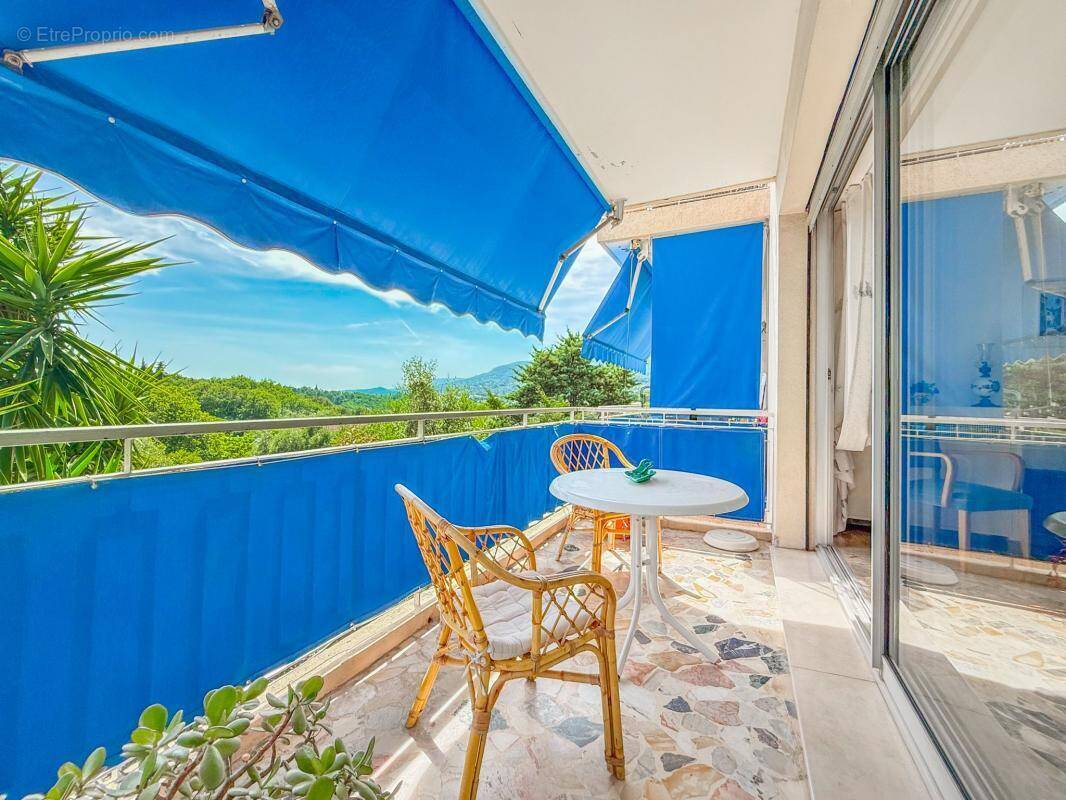 Appartement à VENCE
