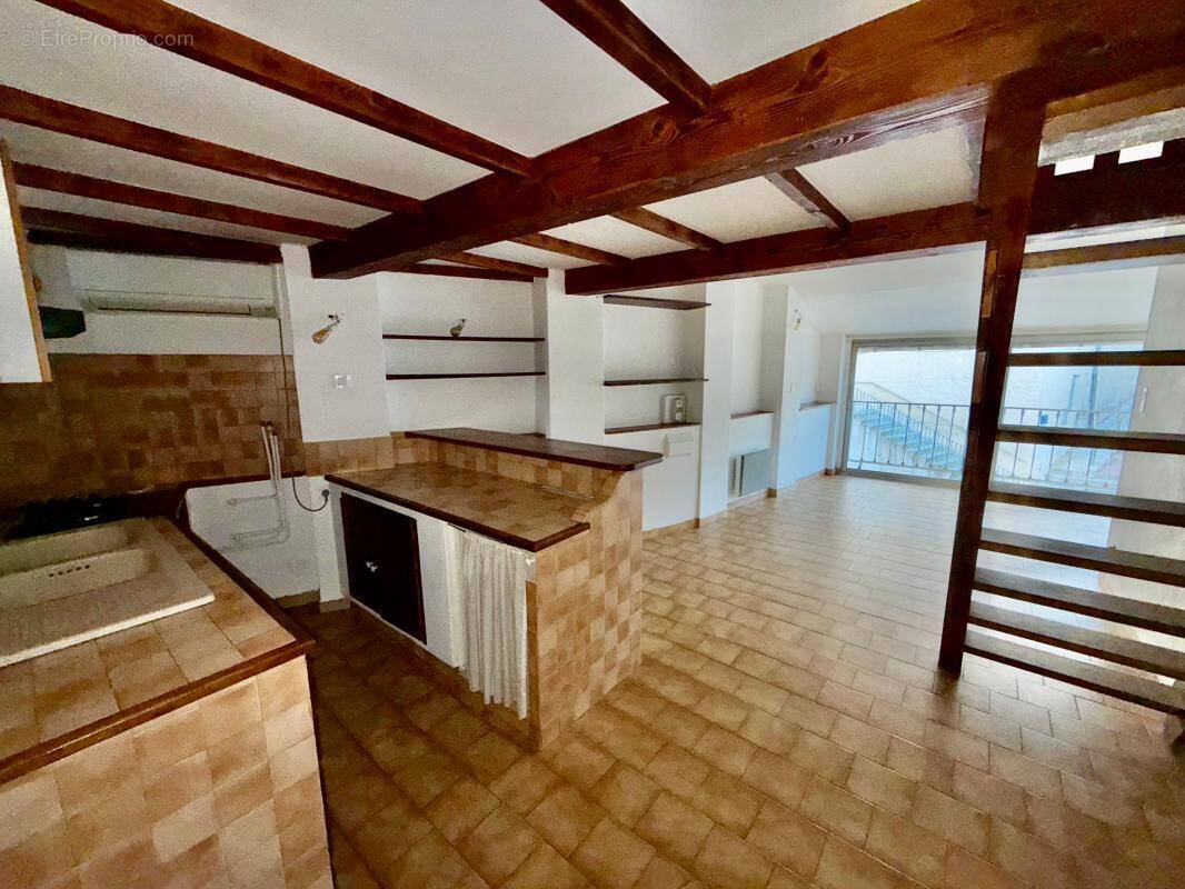 Appartement à VELAUX
