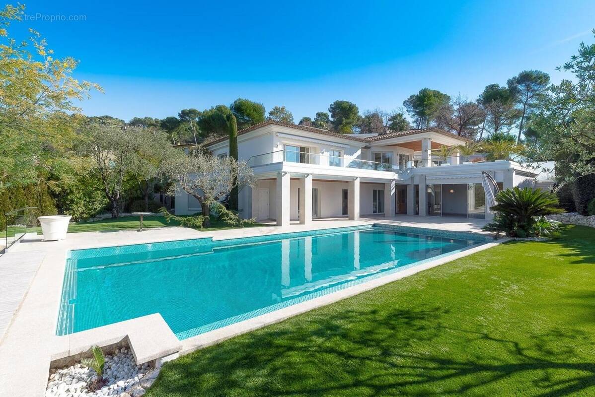 Photo 1 - Maison à CANNES
