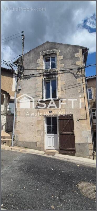 Photo 1 - Maison à POITIERS