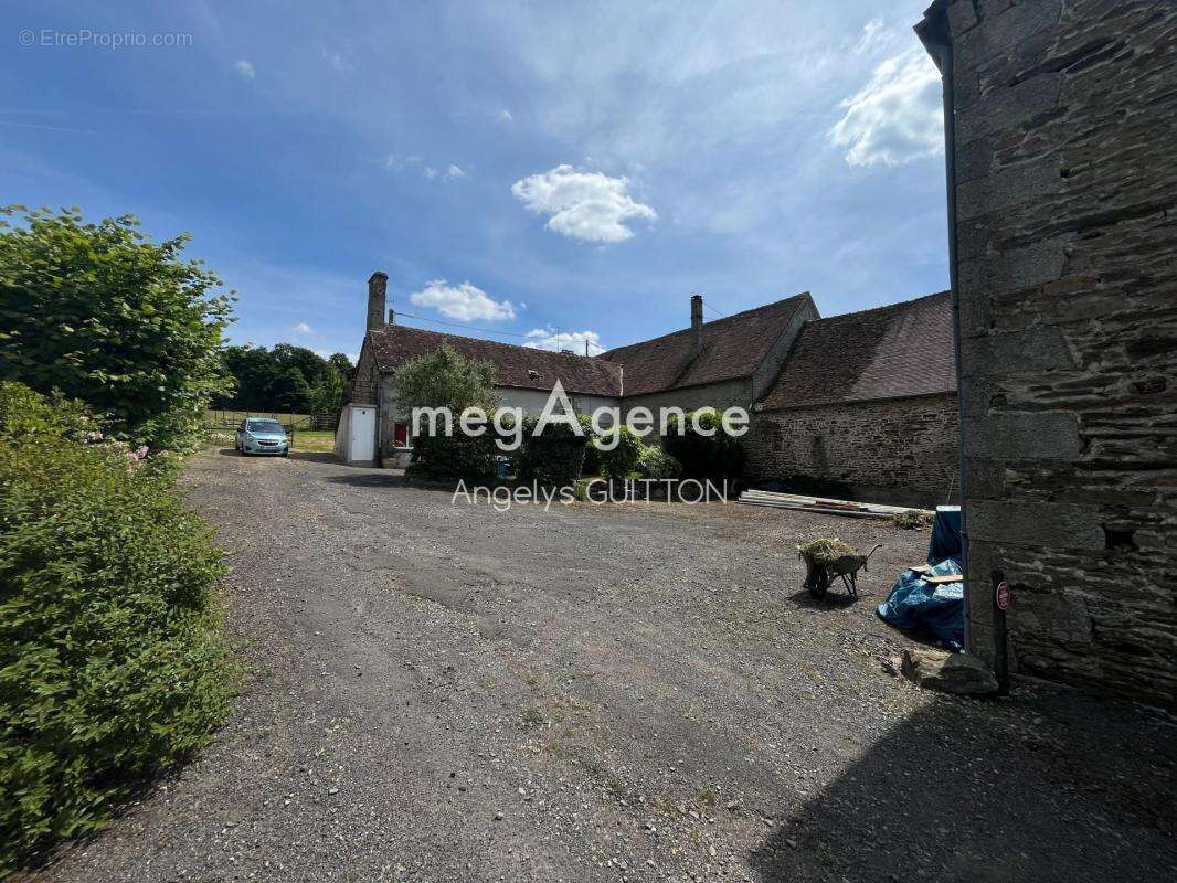 Maison à HELOUP
